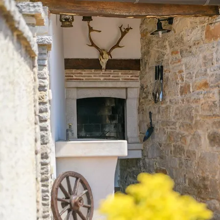 Villa Gina Valtura Exterior photo